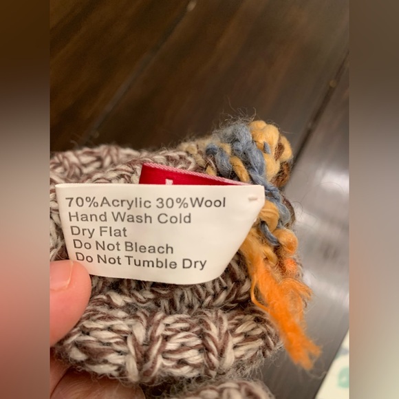 Levi's Multicolor Knit Gloves - Picture 4 of 4